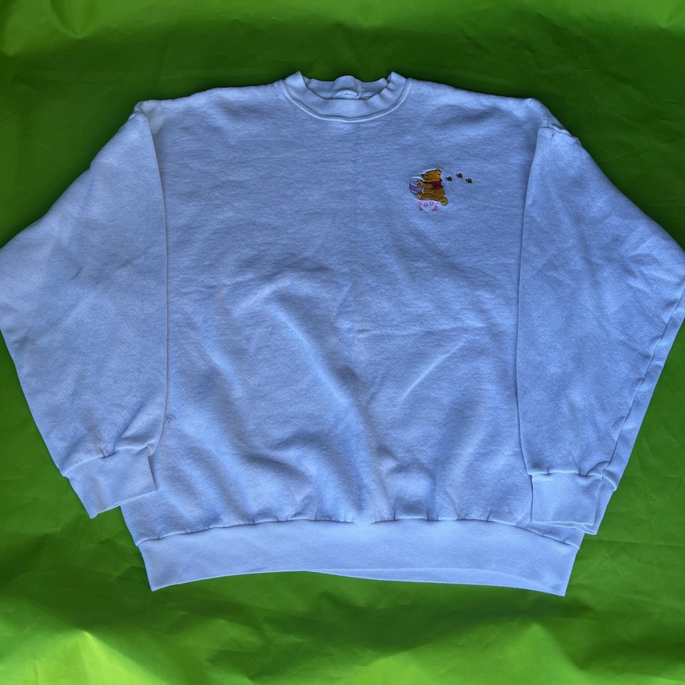Disney Winnie the Pooh Embroidered White Crewneck Sweatshirt Vintage Style XL